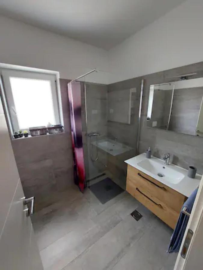Modern Apartment Ana Premantura Luaran gambar