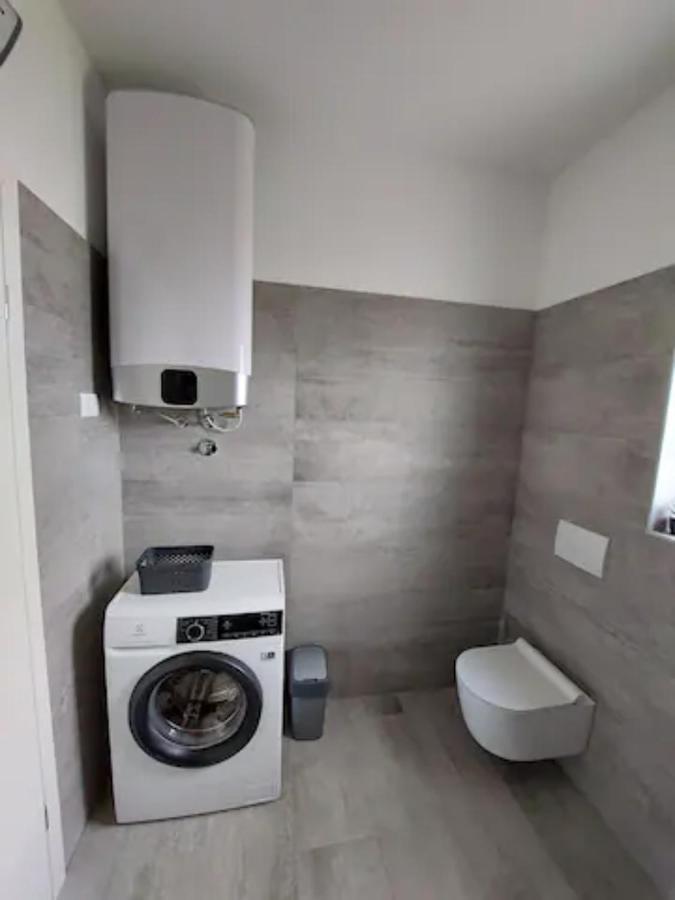 Modern Apartment Ana Premantura Luaran gambar